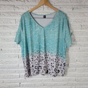 Shein Curve Womens Top 4XL Plus Tee Short Sleeve Blue Animal Print ANI57E